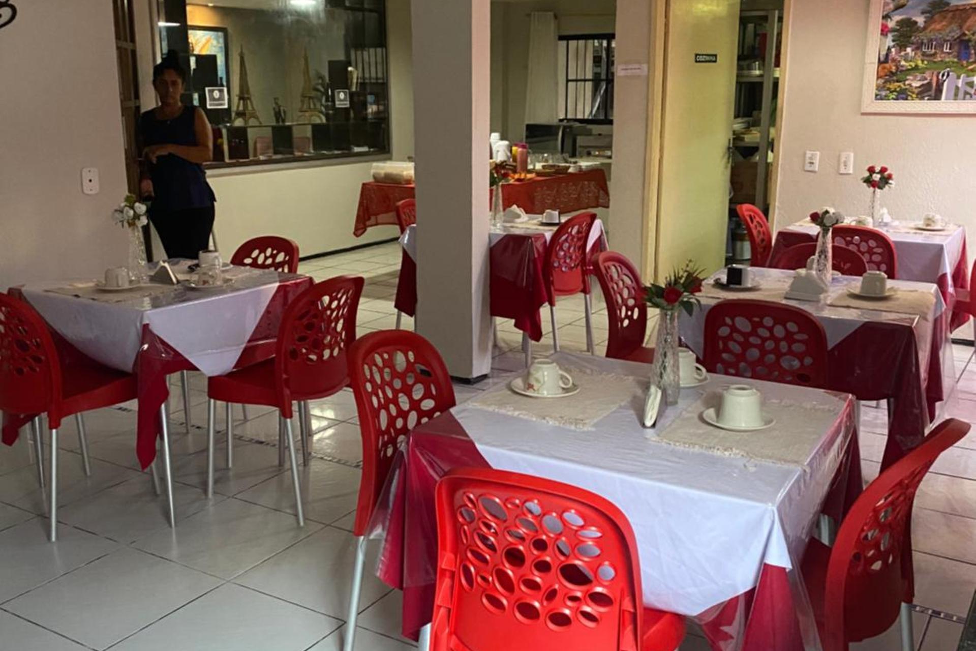 Nalu Beach Hotel